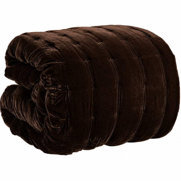 Pin Velvet Chocolate comforter