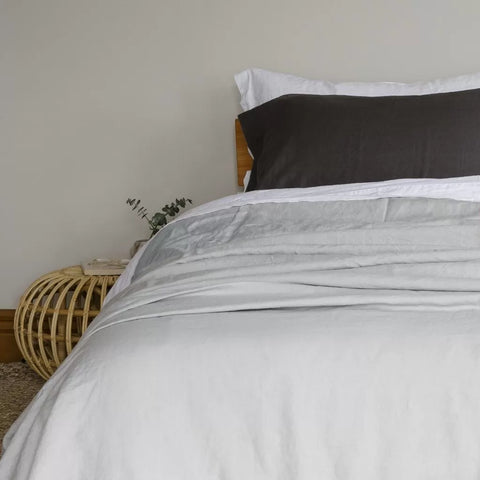 Vida Linen Sheets Dove
